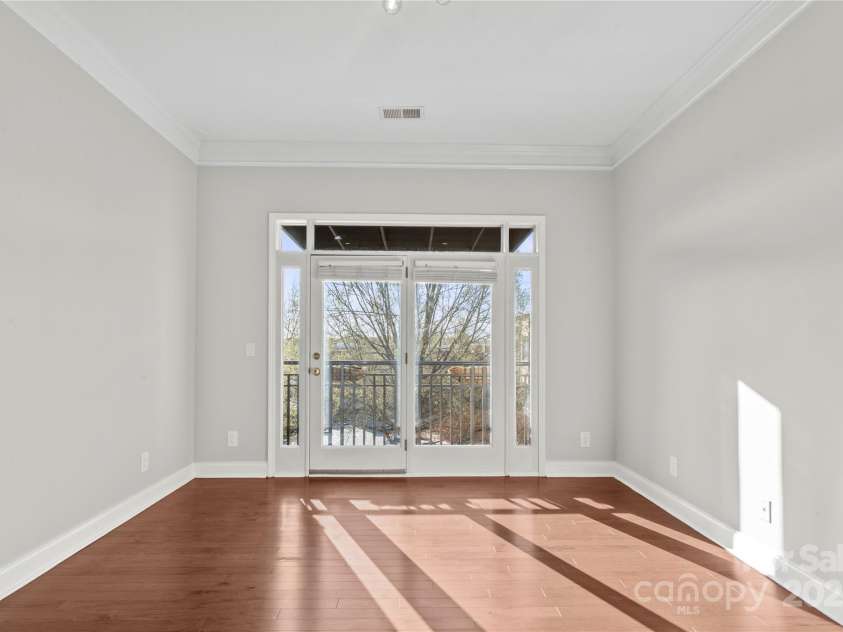 792 Davidson Street, Charlotte, NC 28202.  MLS# CAR4235117, YatesRealty ID 3564. Insulated Doors and Insulated Windows in Unit