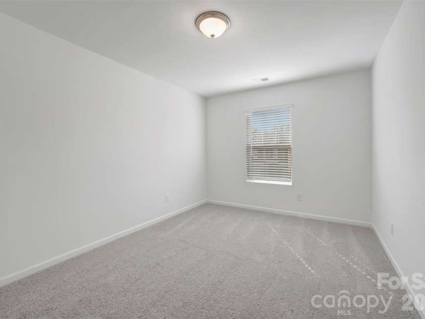 406 Hendley Drive, York, SC 29745.  MLS# CAR4400896, YatesRealty ID 35641. Secondary bedroom