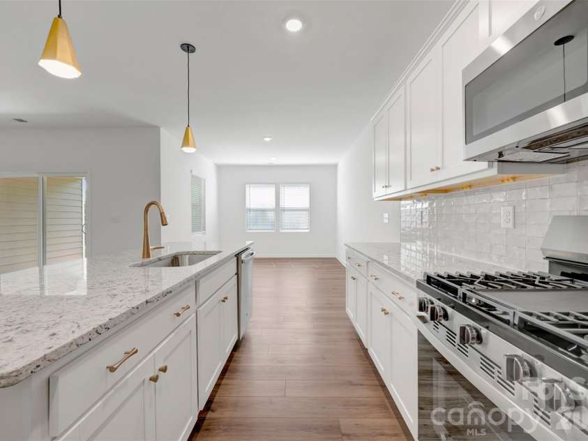1550 Kate Cecil Way, York, SC 29745.  MLS# CAR4400872, YatesRealty ID 35642. Kitchen