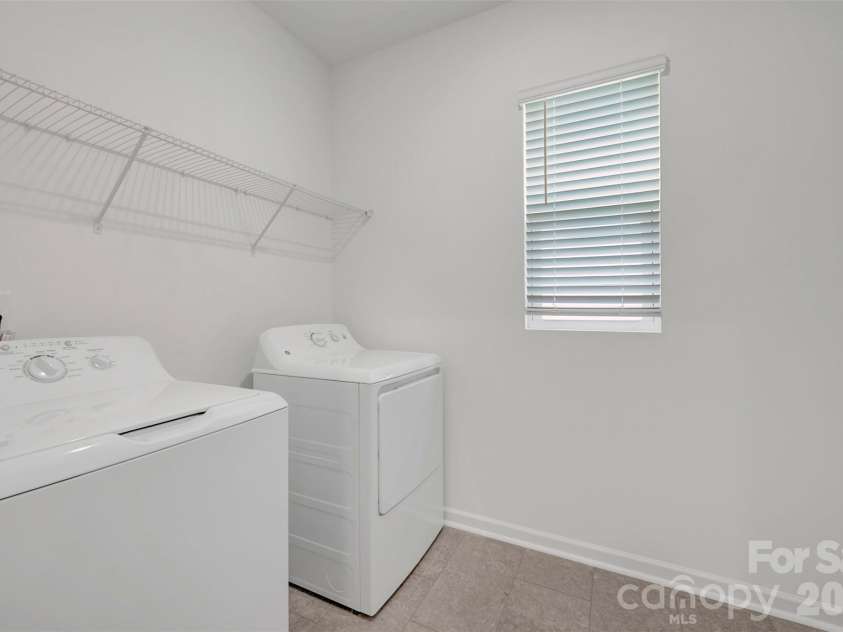 1550 Kate Cecil Way, York, SC 29745.  MLS# CAR4400872, YatesRealty ID 35642. Laundry room