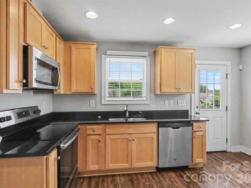 6555 Wedron Court, Charlotte, NC 28216.  MLS# CAR4399510, YatesRealty ID 35644. 
