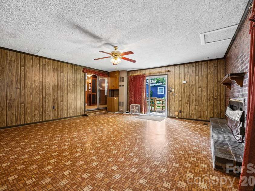 14 Barrow Street, Rock Hill, SC 29730.  MLS# CAR4401300, YatesRealty ID 35645. 