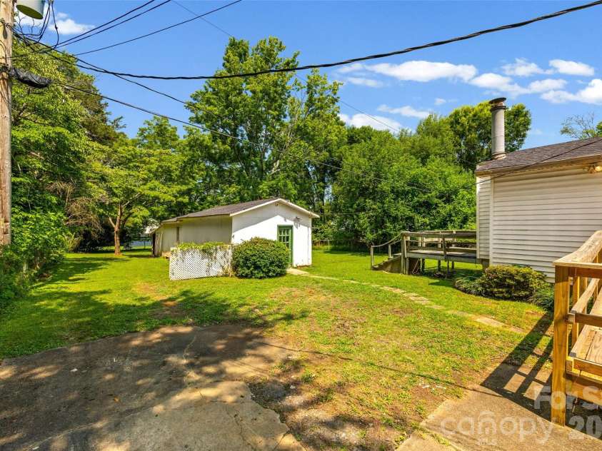 14 Barrow Street, Rock Hill, SC 29730.  MLS# CAR4401300, YatesRealty ID 35645. Detached storage building.