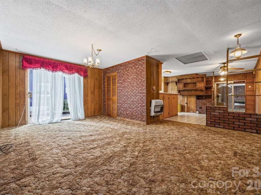 14 Barrow Street, Rock Hill, SC 29730.  MLS# CAR4401300, YatesRealty ID 35645. Large dining area.