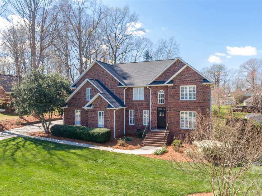 1409 Merrimont Avenue, Kings Mountain, NC 28086.  MLS# CAR4352911, YatesRealty ID 3565. 