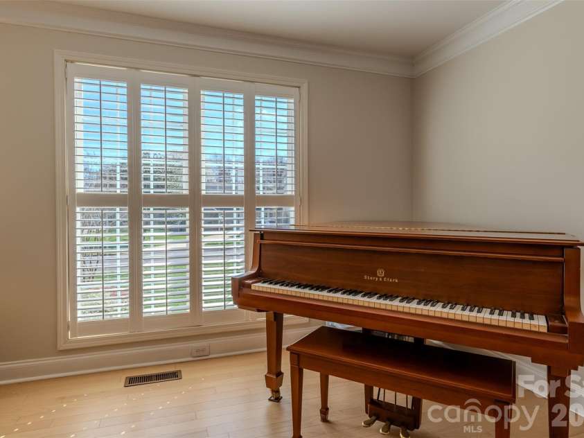 1409 Merrimont Avenue, Kings Mountain, NC 28086.  MLS# CAR4352911, YatesRealty ID 3565. 