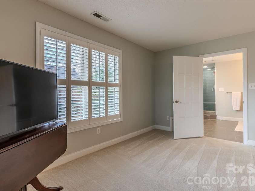 1409 Merrimont Avenue, Kings Mountain, NC 28086.  MLS# CAR4352911, YatesRealty ID 3565. 