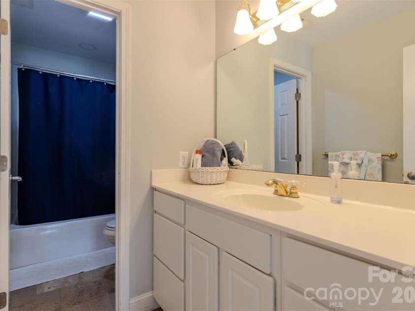 1409 Merrimont Avenue, Kings Mountain, NC 28086.  MLS# CAR4352911, YatesRealty ID 3565. 