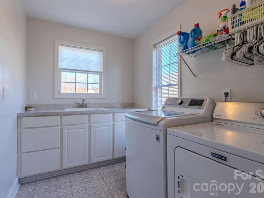 1409 Merrimont Avenue, Kings Mountain, NC 28086.  MLS# CAR4352911, YatesRealty ID 3565. 
