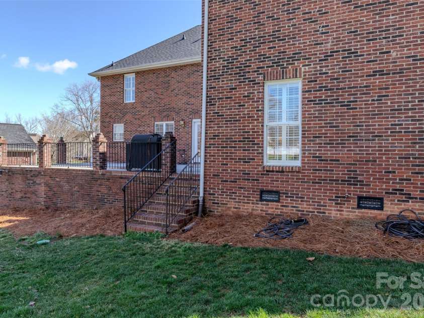 1409 Merrimont Avenue, Kings Mountain, NC 28086.  MLS# CAR4352911, YatesRealty ID 3565. 