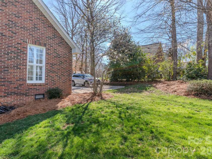 1409 Merrimont Avenue, Kings Mountain, NC 28086.  MLS# CAR4352911, YatesRealty ID 3565. 