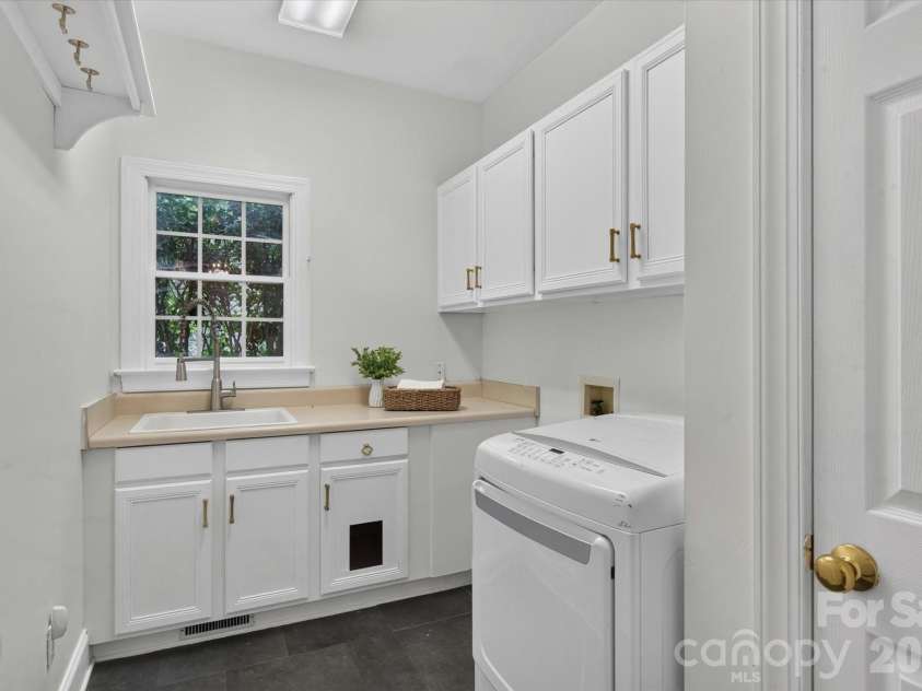 313 Tally Ho Drive, Indian Trail, NC 28079.  MLS# CAR4396756, YatesRealty ID 35652. 