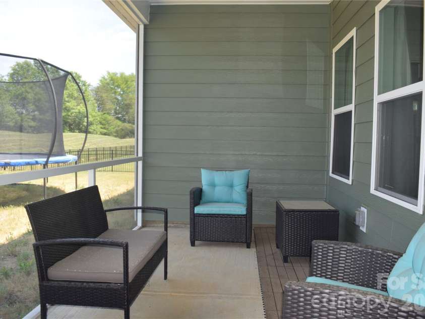6135 Busch Way, Midland, NC 28107.  MLS# CAR4382758, YatesRealty ID 35653. 