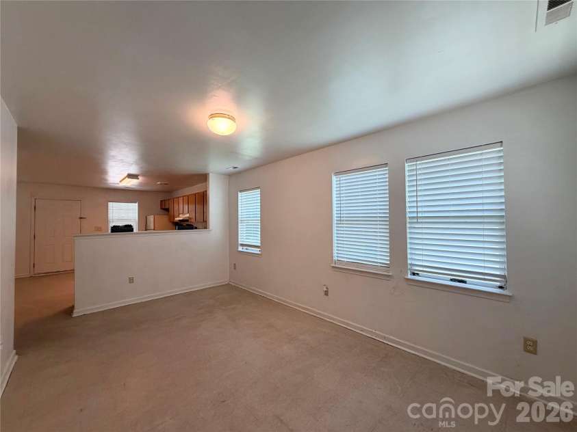 3125 Amay James Avenue, Charlotte, NC 28208.  MLS# CAR4400177, YatesRealty ID 35655. 