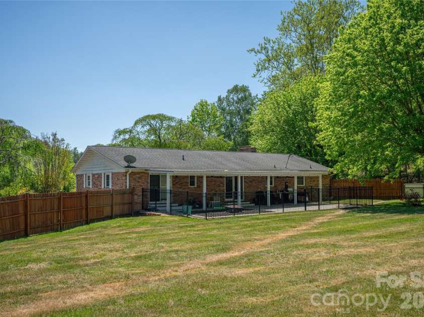 7 Lula Cove Road, Weaverville, NC 28787.  MLS# CAR4399046, YatesRealty ID 35658. 