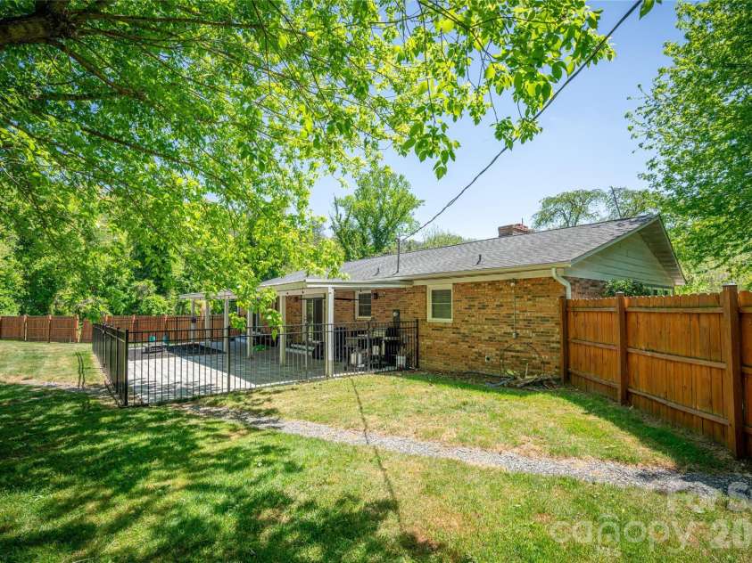 7 Lula Cove Road, Weaverville, NC 28787.  MLS# CAR4399046, YatesRealty ID 35658. 