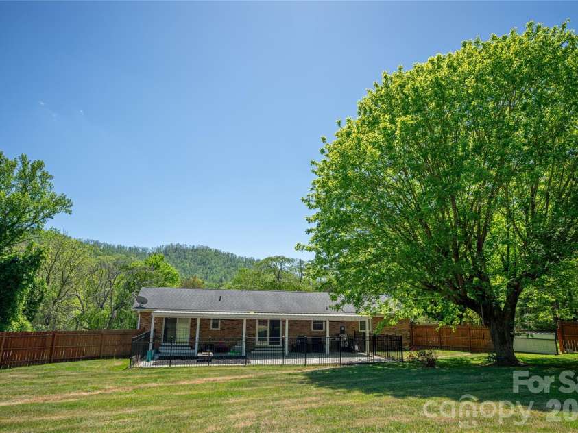 7 Lula Cove Road, Weaverville, NC 28787.  MLS# CAR4399046, YatesRealty ID 35658. 