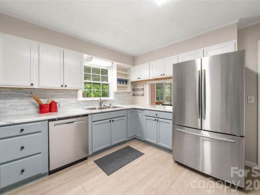 7 Lula Cove Road, Weaverville, NC 28787.  MLS# CAR4399046, YatesRealty ID 35658. 