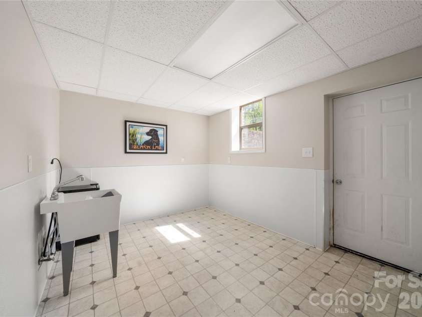 7 Lula Cove Road, Weaverville, NC 28787.  MLS# CAR4399046, YatesRealty ID 35658. 