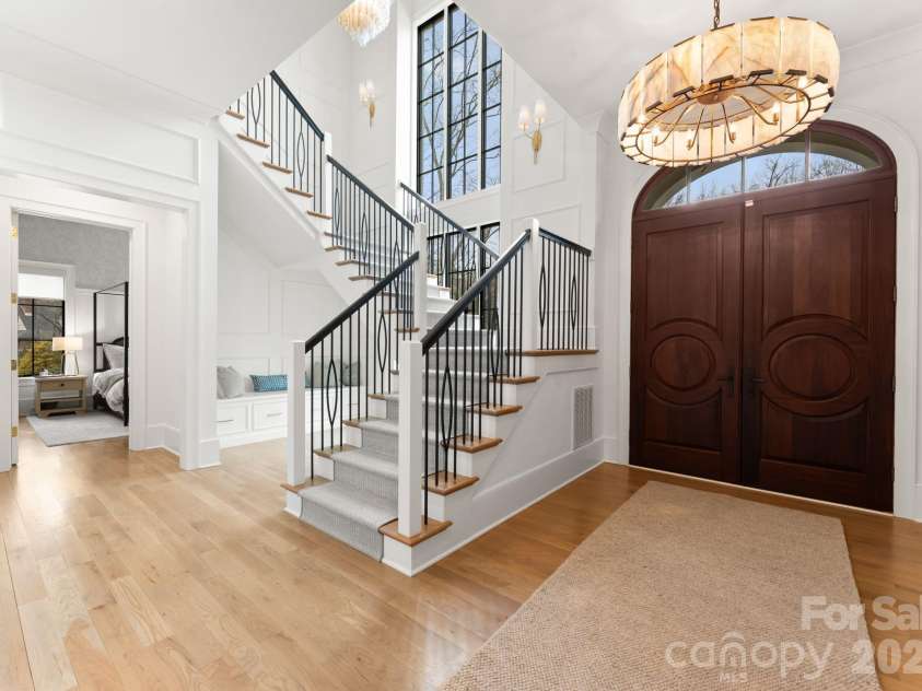 4420 Forest Hills Drive, Charlotte, NC 28226.  MLS# CAR4399080, YatesRealty ID 35659. 