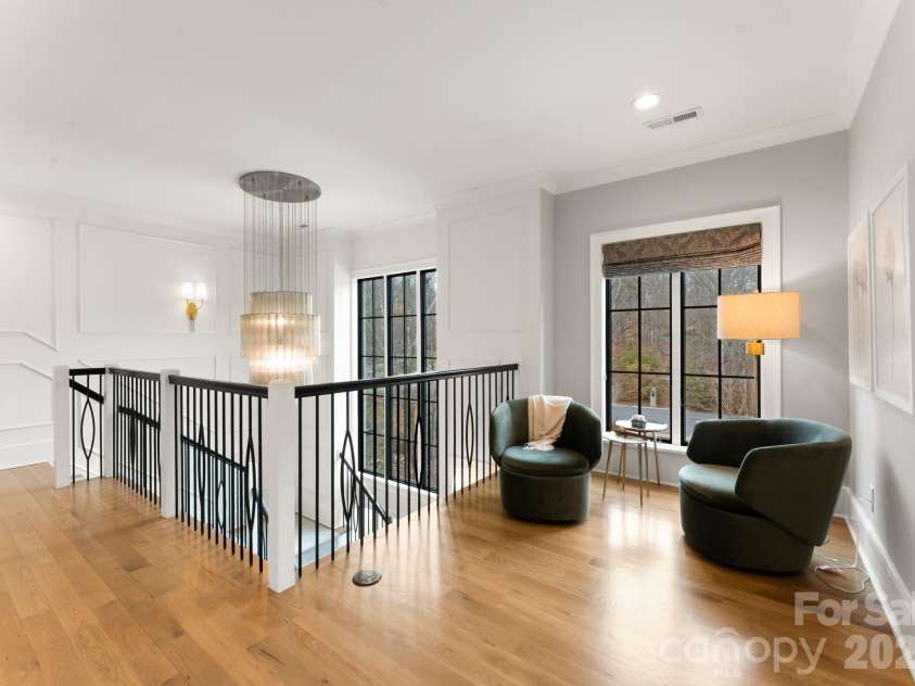 4420 Forest Hills Drive, Charlotte, NC 28226.  MLS# CAR4399080, YatesRealty ID 35659. 