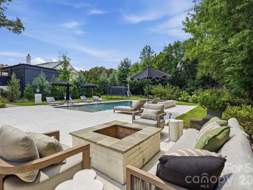 4420 Forest Hills Drive, Charlotte, NC 28226.  MLS# CAR4399080, YatesRealty ID 35659. 