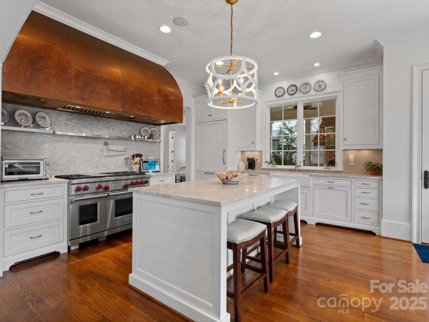 1972 Maryland Avenue, Charlotte, NC 28209.  MLS# CAR4231963, YatesRealty ID 3566. Kitchen
