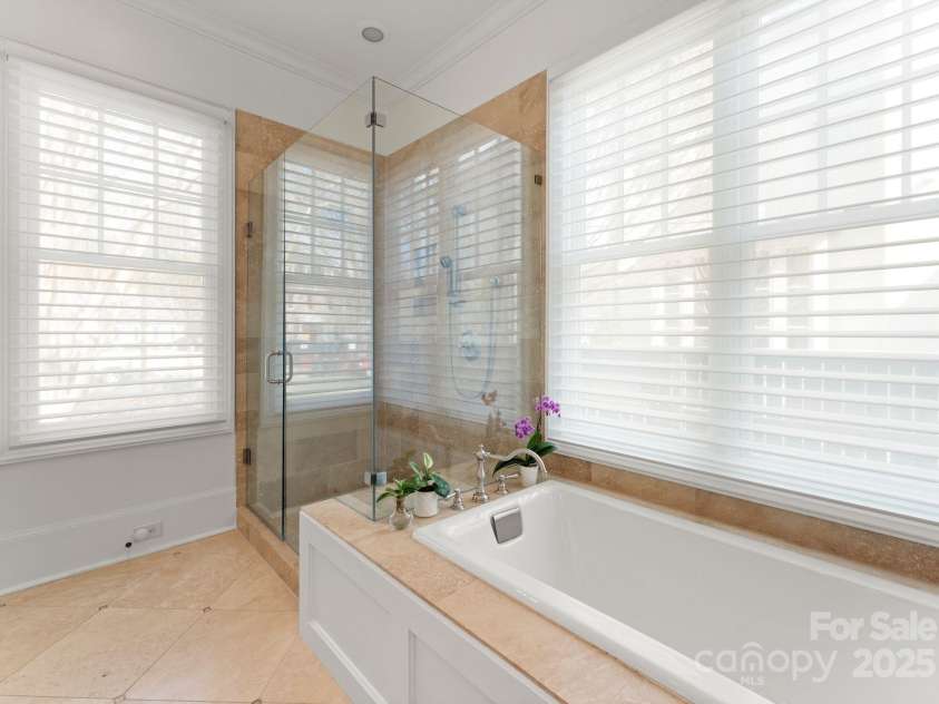1972 Maryland Avenue, Charlotte, NC 28209.  MLS# CAR4231963, YatesRealty ID 3566. Primary Bathroom