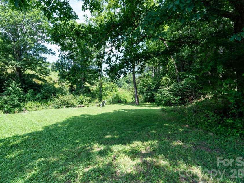 79 Laurel Cove Road, Candler, NC 28715.  MLS# CAR4400837, YatesRealty ID 35663. 