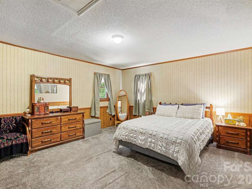 7707 Waxhaw Highway, Waxhaw, NC 28173.  MLS# CAR4401660, YatesRealty ID 35665. Primary bedroom