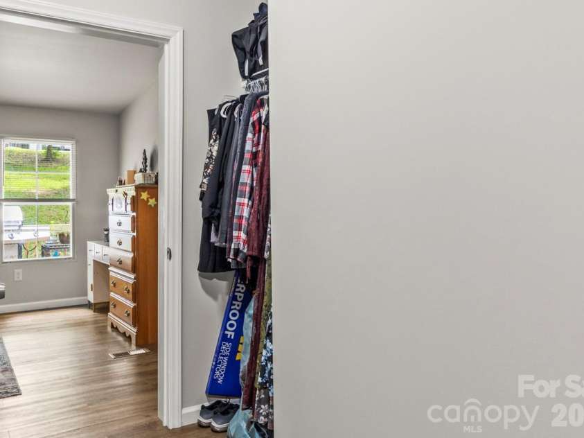 4265 Dry Pond Lane, Conover, NC 28613.  MLS# CAR4396128, YatesRealty ID 35668. Bedroom 3