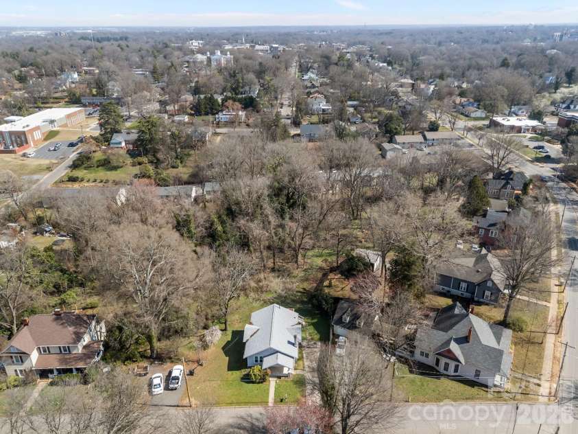 127 Patterson Street, Statesville, NC 28677.  MLS# CAR4354932, YatesRealty ID 3567. 