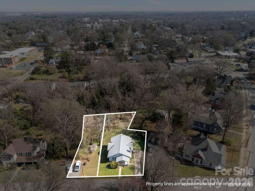 127 Patterson Street, Statesville, NC 28677.  MLS# CAR4354932, YatesRealty ID 3567. 