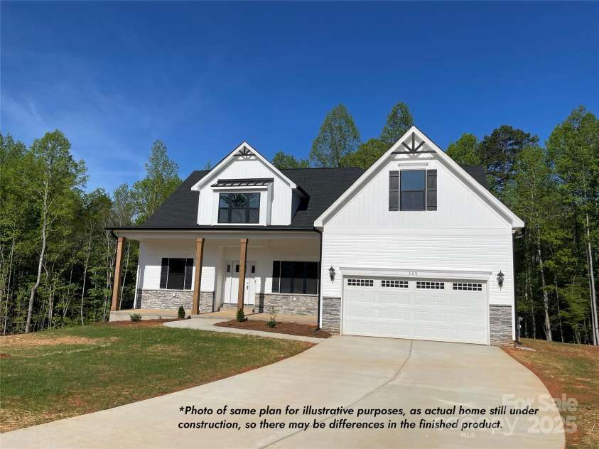154 Carters Farm Drive, Statesville, NC 28625.  MLS# CAR4240433, YatesRealty ID 3567. Welcome Home!