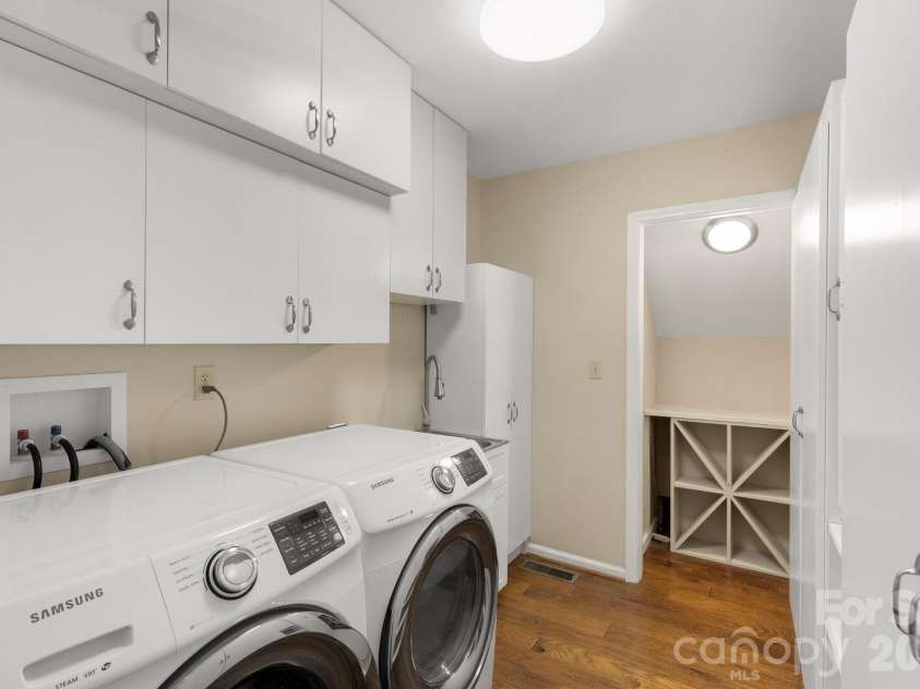 451 Crescent Trail, Highlands, NC 28741.  MLS# CAR4342214, YatesRealty ID 3567. Laundry Room & Pantry on the Main Level