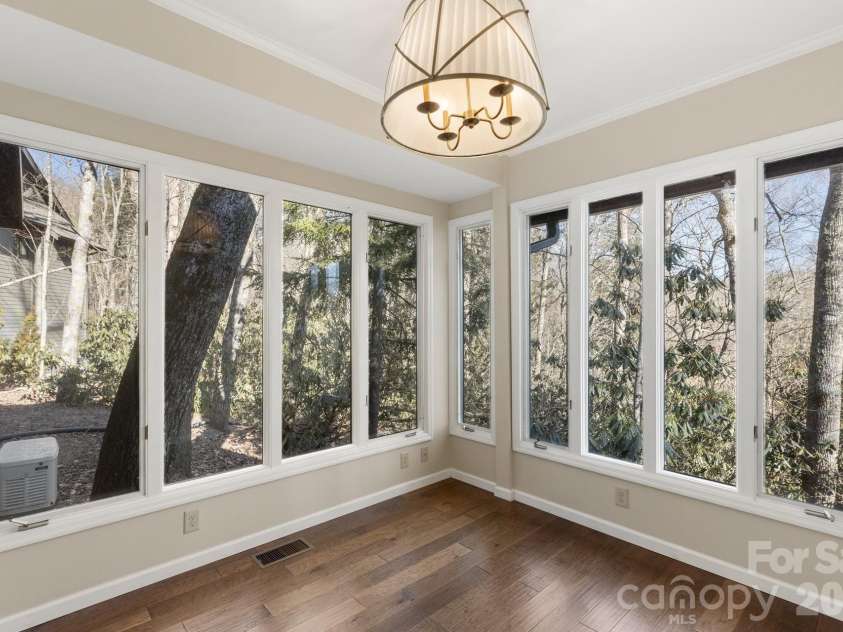 451 Crescent Trail, Highlands, NC 28741.  MLS# CAR4342214, YatesRealty ID 3567. Office/Sitting Room in the Primary Bedroom