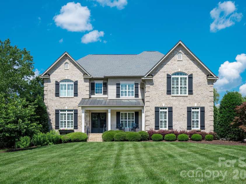 1309 Venetian Way Drive, Waxhaw, NC 28173.  MLS# CAR4390671, YatesRealty ID 35674. 