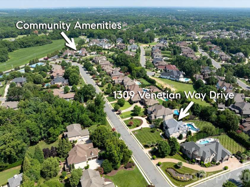 1309 Venetian Way Drive, Waxhaw, NC 28173.  MLS# CAR4390671, YatesRealty ID 35674. 