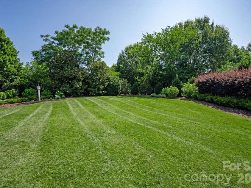 1309 Venetian Way Drive, Waxhaw, NC 28173.  MLS# CAR4390671, YatesRealty ID 35674. 