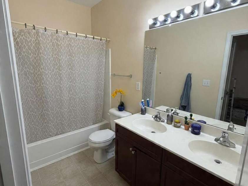 8409 Scotney Bluff Avenue, Charlotte, NC 28273.  MLS# CAR4399215, YatesRealty ID 35677. 