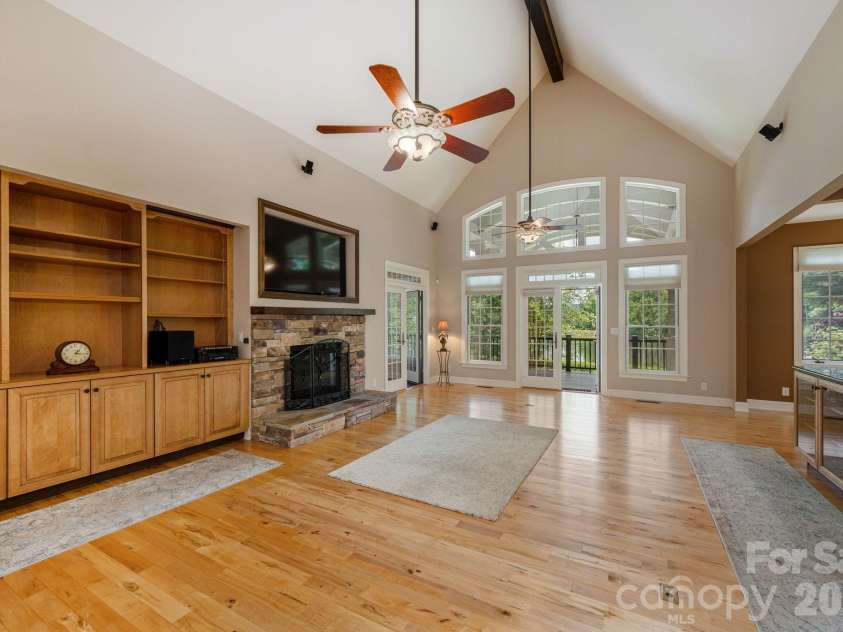 763 Deerlake Road, Brevard, NC 28712.  MLS# CAR4390981, YatesRealty ID 35678. 