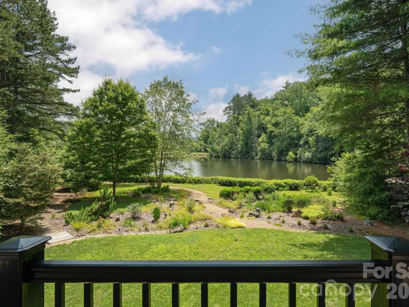 763 Deerlake Road, Brevard, NC 28712.  MLS# CAR4390981, YatesRealty ID 35678. 