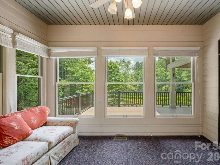763 Deerlake Road, Brevard, NC 28712.  MLS# CAR4390981, YatesRealty ID 35678. 