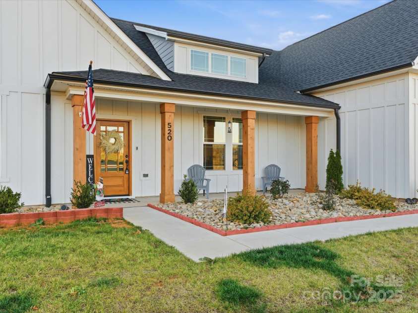 520 Shoal Road, Lincolnton, NC 28092.  MLS# CAR4329533, YatesRealty ID 3568. 