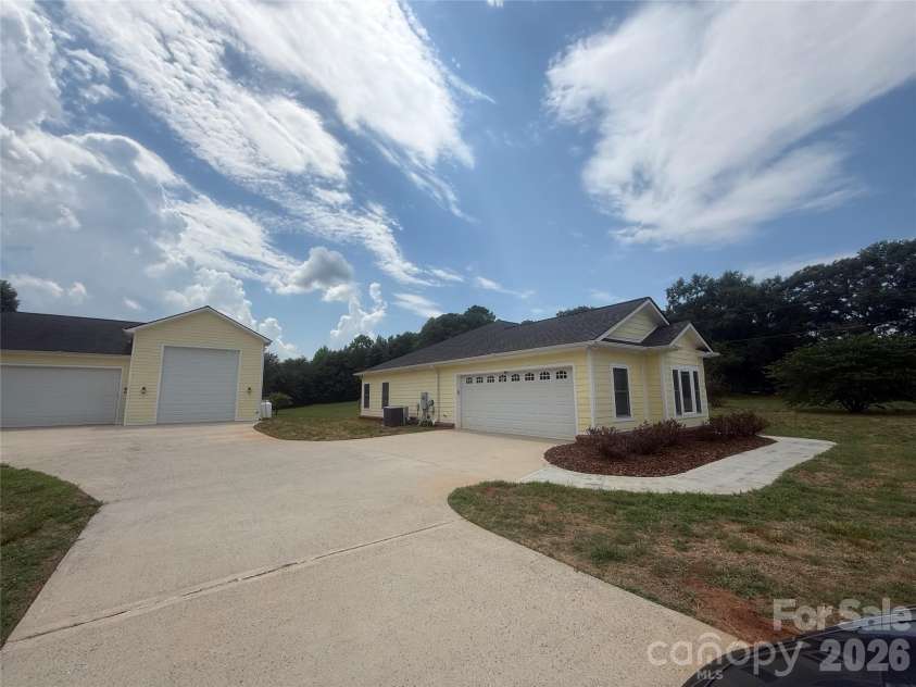 1038 Steel Bridge Road, Mooresboro, NC 28114.  MLS# CAR4401203, YatesRealty ID 35680. 