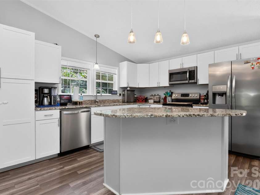 602 Timberwood Drive, Fort Mill, SC 29708.  MLS# CAR4400100, YatesRealty ID 35682. 