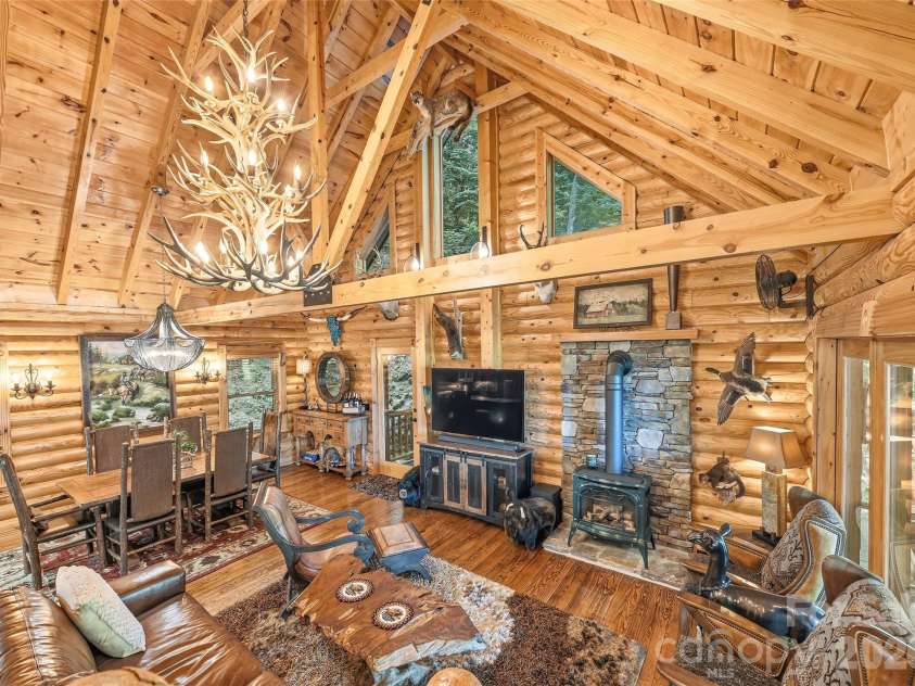 26 Tawodi Trail, Maggie Valley, NC 28751.  MLS# CAR4400579, YatesRealty ID 35683. 