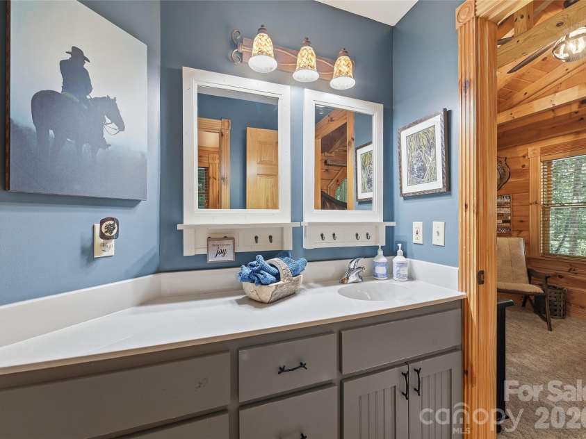 26 Tawodi Trail, Maggie Valley, NC 28751.  MLS# CAR4400579, YatesRealty ID 35683. 