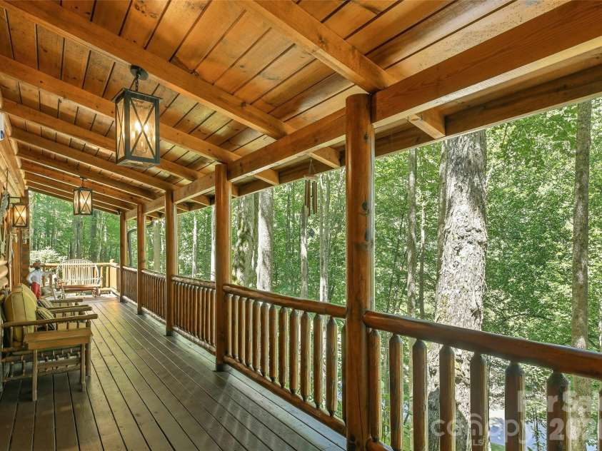 26 Tawodi Trail, Maggie Valley, NC 28751.  MLS# CAR4400579, YatesRealty ID 35683. 