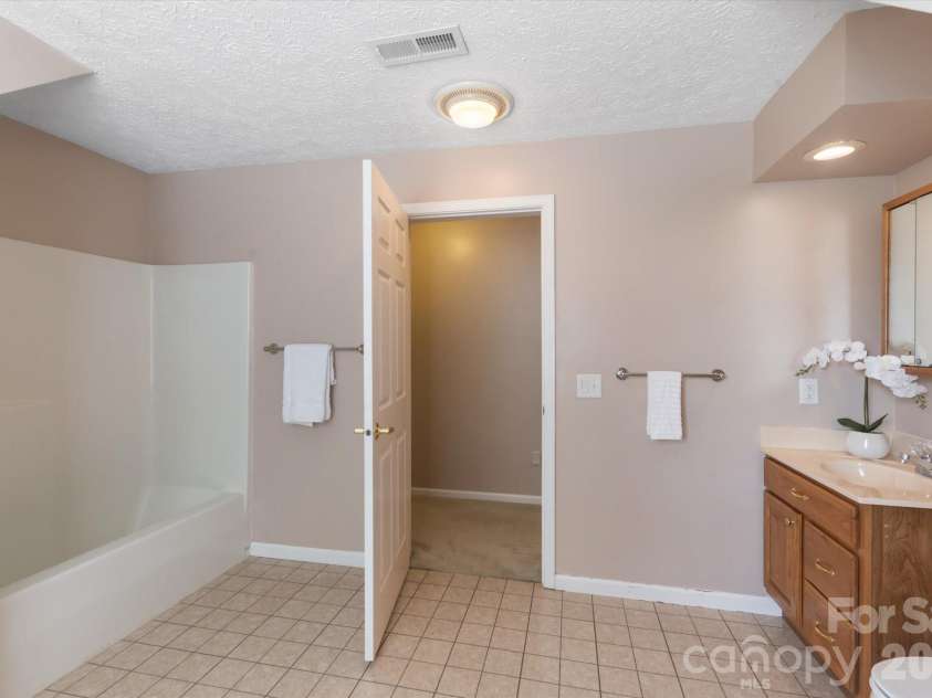 293 Sun Meadow Lane, Pisgah Forest, NC 28768.  MLS# CAR4396616, YatesRealty ID 35684. 